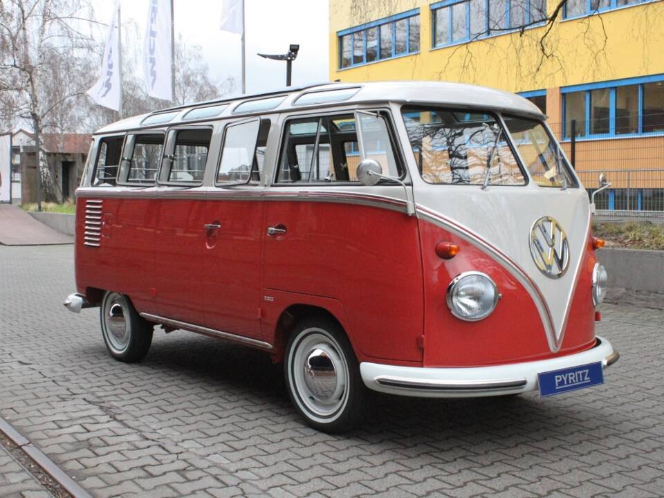 Bild 3/34 von Volkswagen T1 Samba 1.2 (1961)