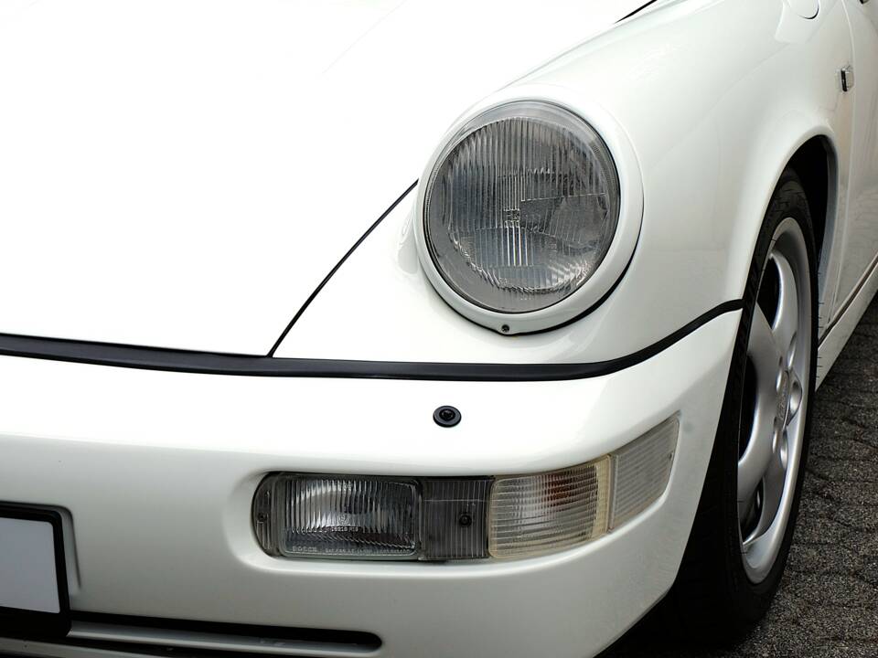 Afbeelding 43/59 van Porsche 911 Carrera 2 (1991)