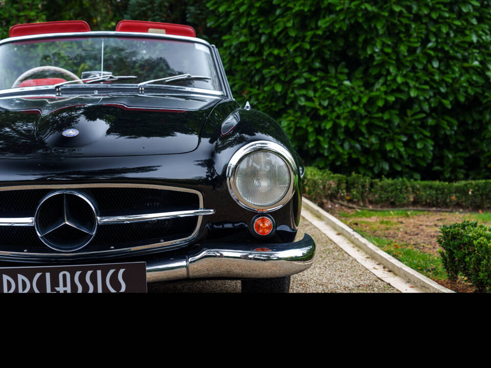 Image 7/26 of Mercedes-Benz 190 SL (1959)