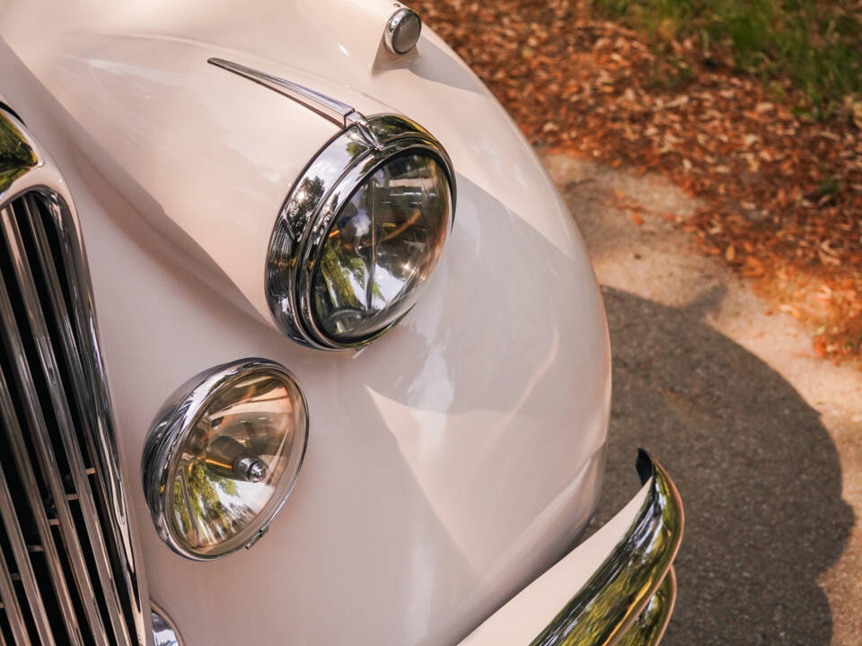 Immagine 4/22 di Jaguar Mk V  3.5 Litre (1949)