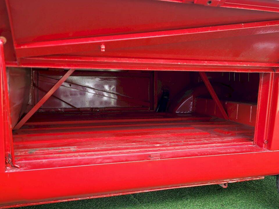 Bild 28/39 von FIAT 900 T&#x2F;E (1978)
