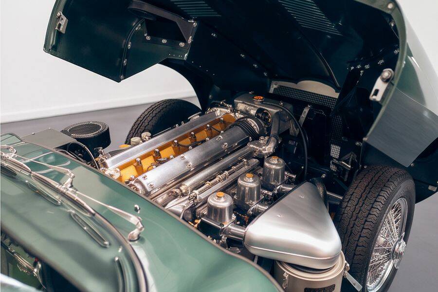 Afbeelding 7/13 van Jaguar E-Type 3.8 (1961)