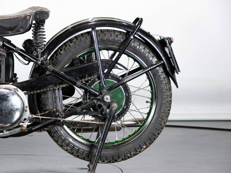 Image 37/50 de Ariel W/NG 350 (1941)