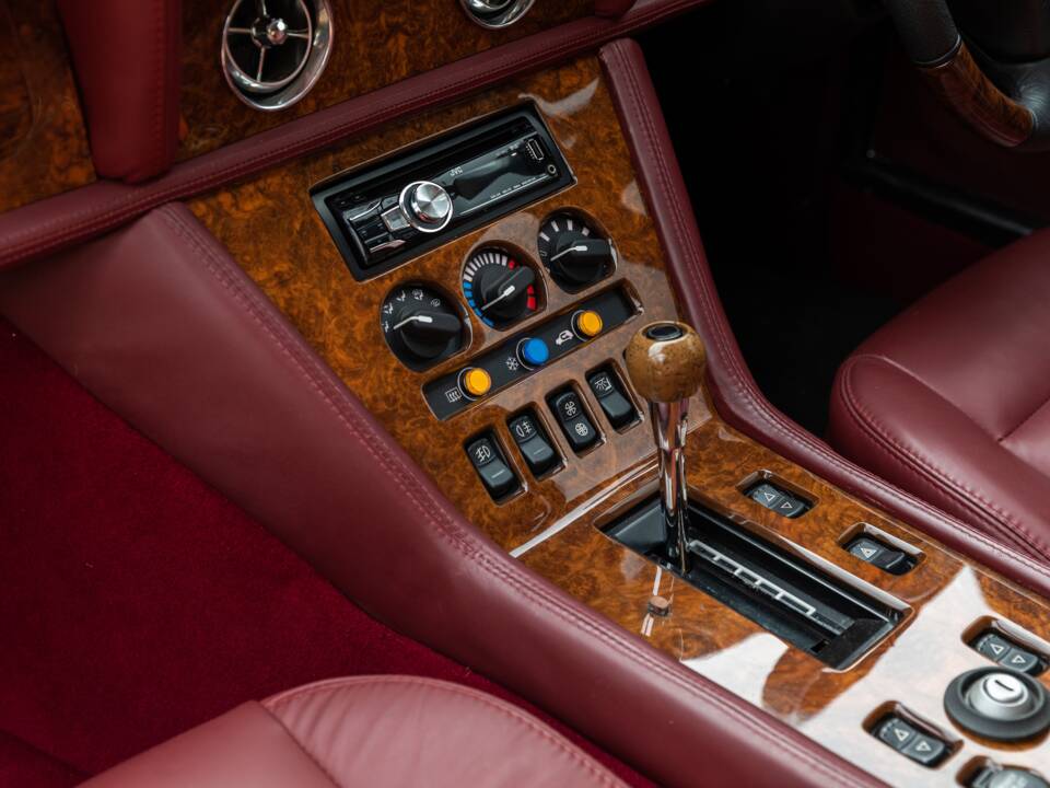 Bild 35/42 von Jensen Interceptor SP (1973)