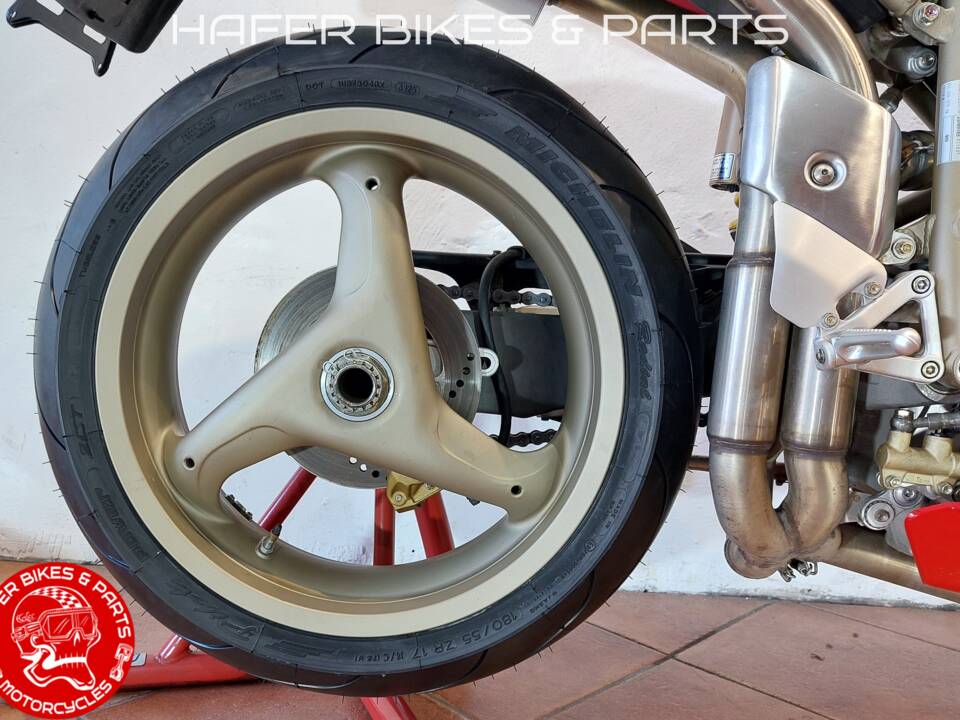 Bild 25/35 von Ducati 916 (1998)