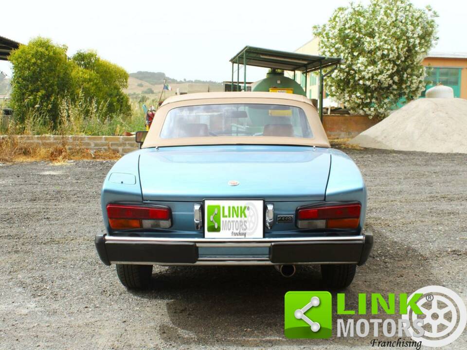 Immagine 5/10 di FIAT Spider 2000 (1980)