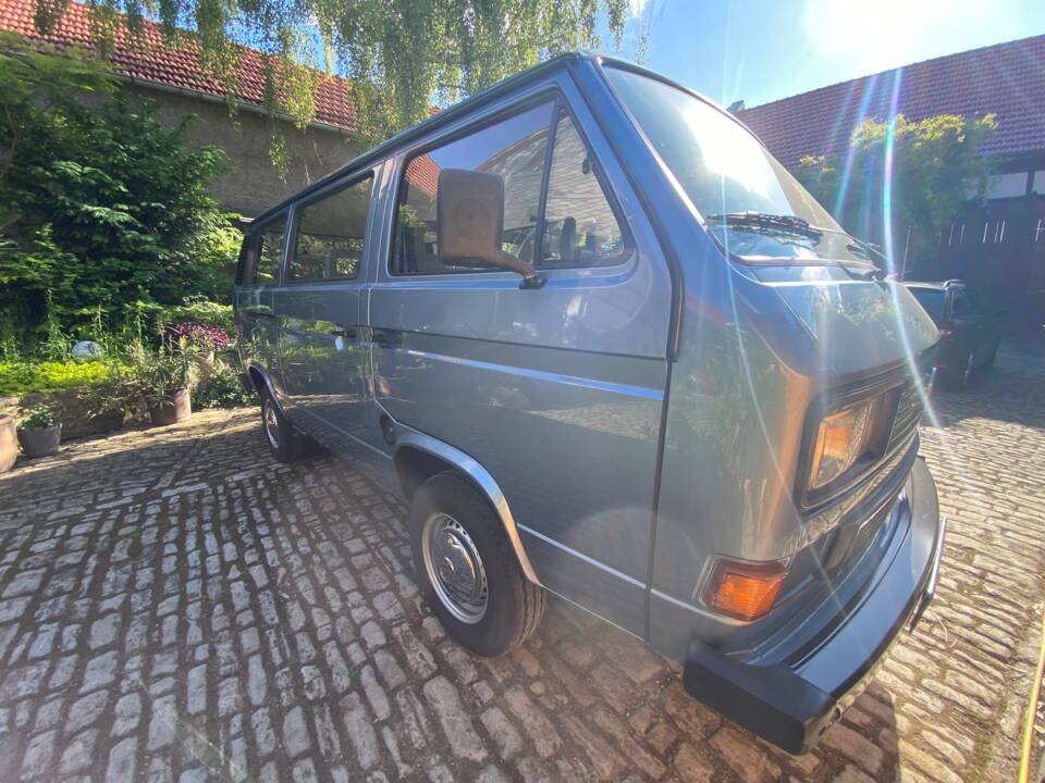 Afbeelding 4/23 van Volkswagen T3 Caravelle 2.1 (G-Kat) (1989)