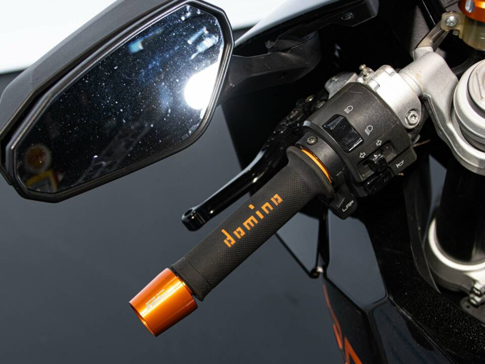 Bild 22/50 von KTM DUMMY (2011)
