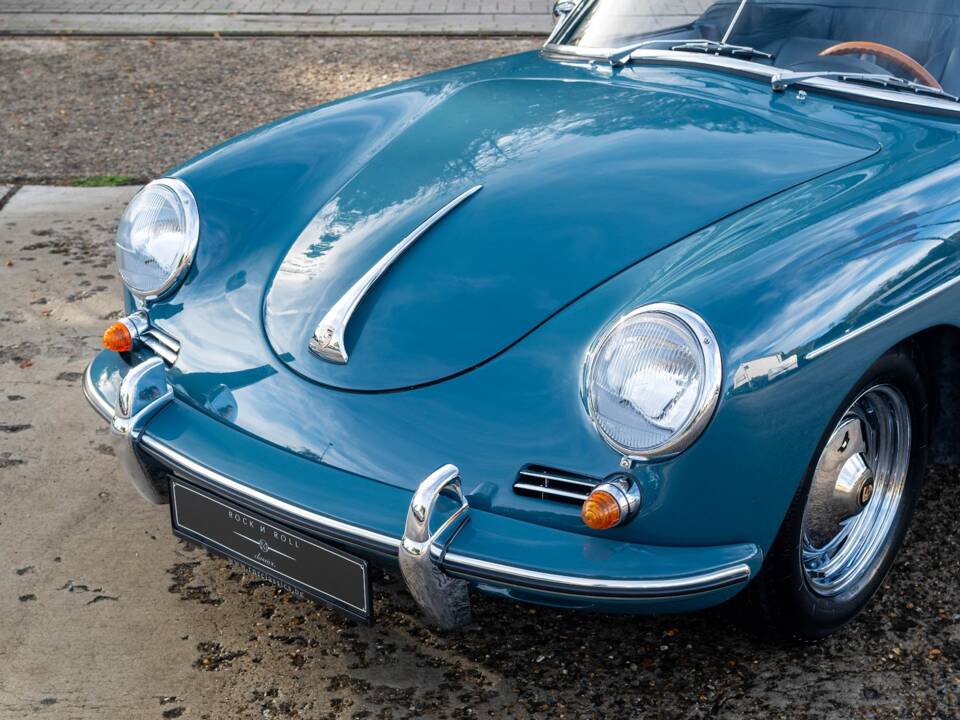 Image 18/33 of Porsche 356 B 1600 Roadster (1961)