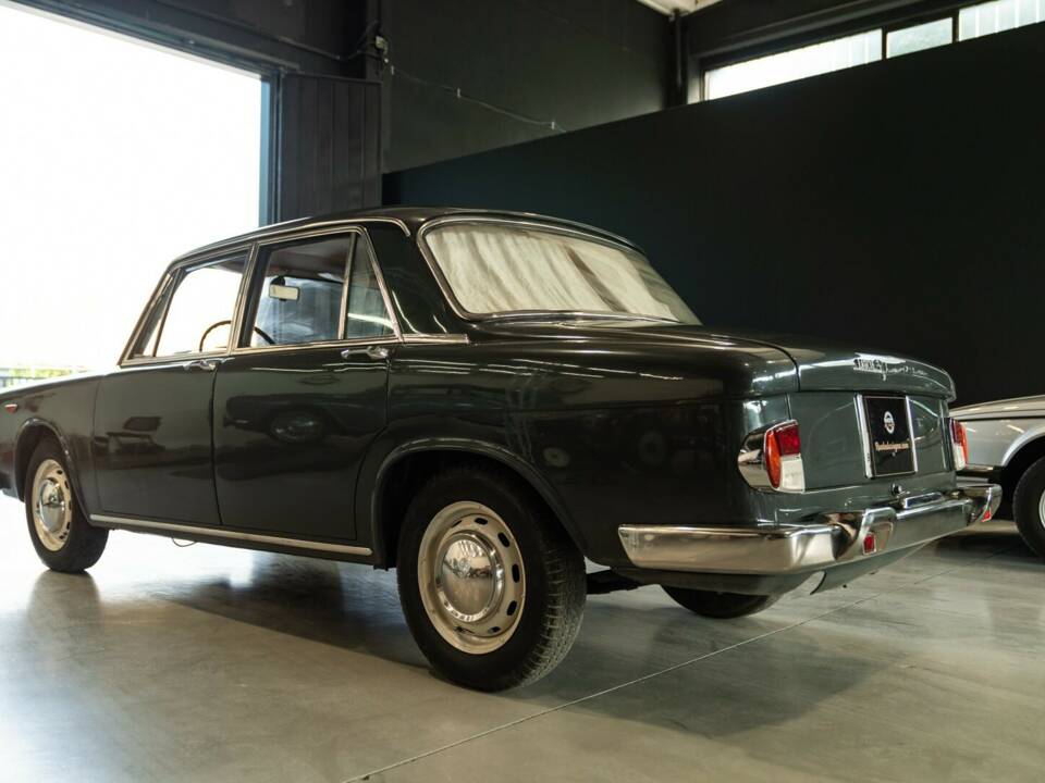 Image 7/43 of Lancia Flavia 1500 (1967)