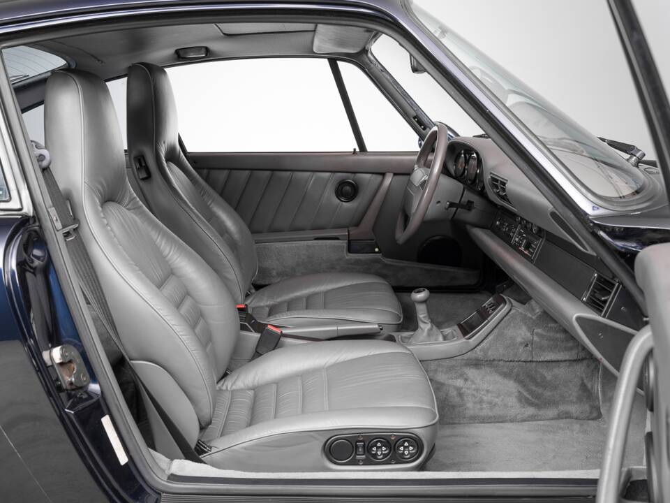 Bild 23/27 von Porsche 911 Turbo 3.6 (WLS) (1993)