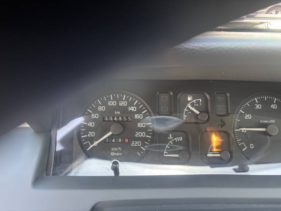 Bild 3/24 von Renault Clio I 1.2 (1995)