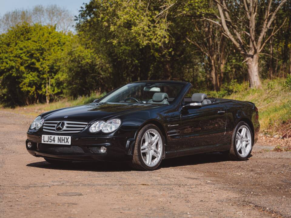 Afbeelding 15/29 van Mercedes-Benz SL 55 AMG (2004)