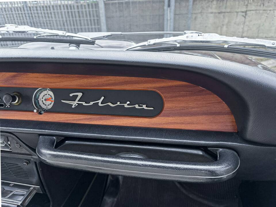 Image 21/30 of Lancia Fulvia 1.3 S (1973)