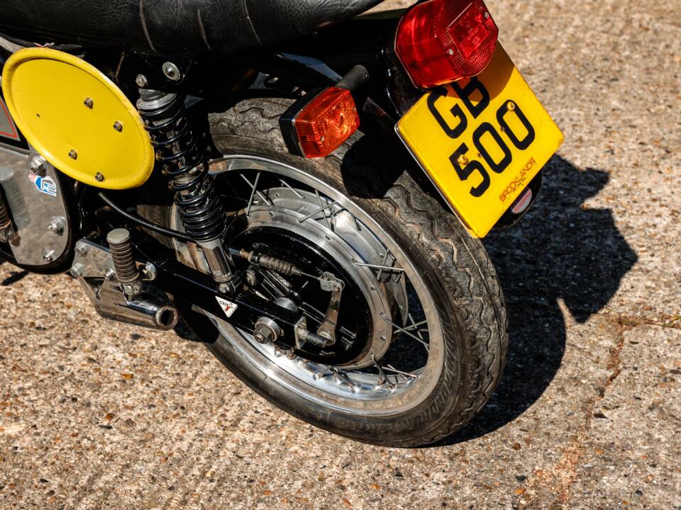 Image 21/26 of Brooklands 500 GB (1990)