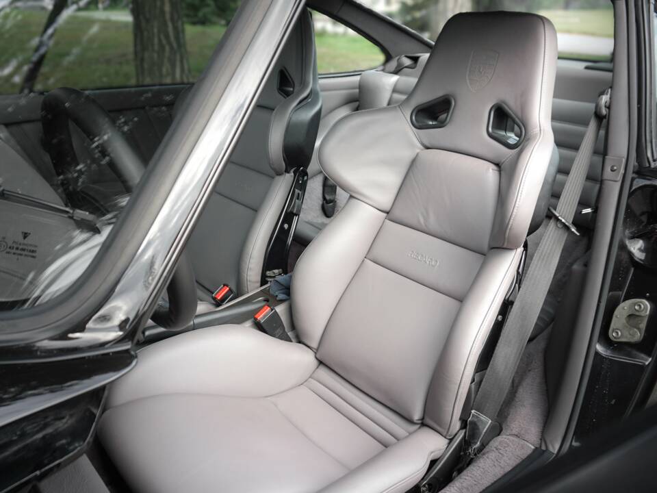 Bild 15/53 von Porsche 911 Turbo 3.3 (1991)