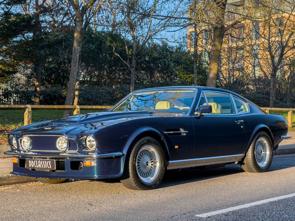 Afbeelding 1/22 van Aston Martin V8 Vantage X-Pack (1987)