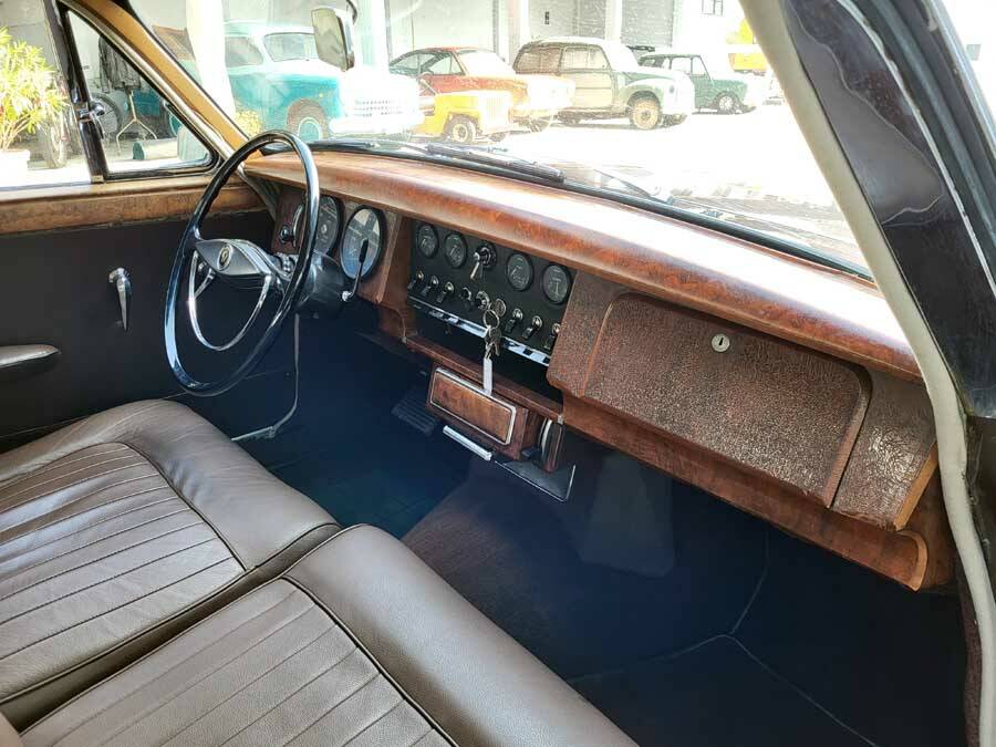 Image 27/42 of Jaguar Mk II 2.4 (1964)