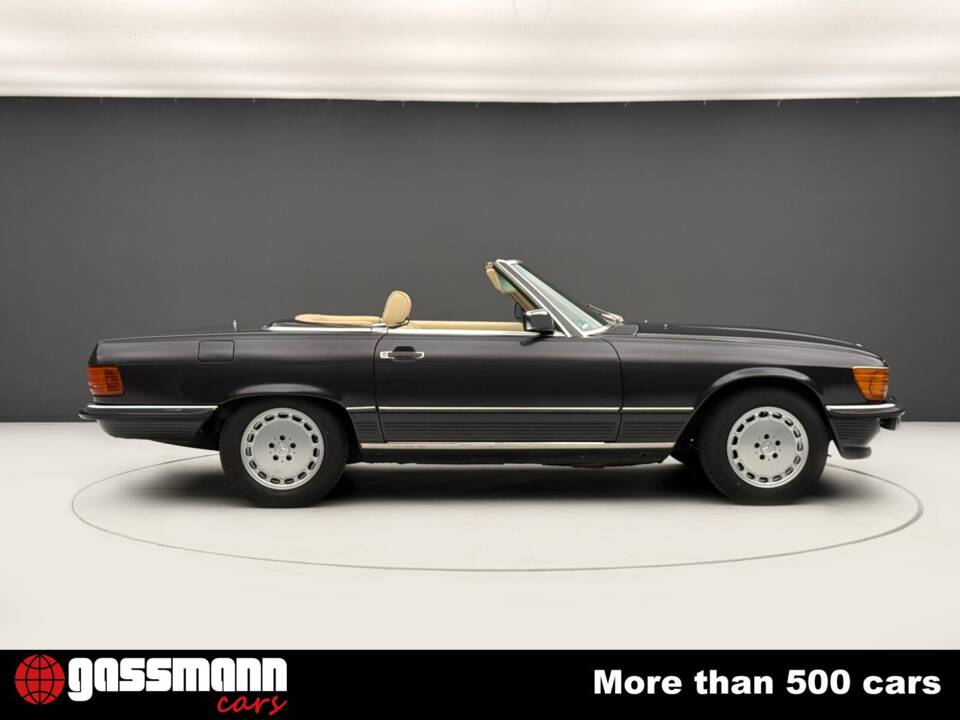 Afbeelding 5/15 van Mercedes-Benz 500 SL (1987)