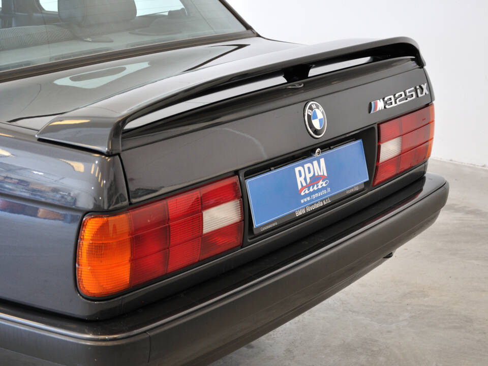 Imagen 13/40 de BMW 325ix (1989)