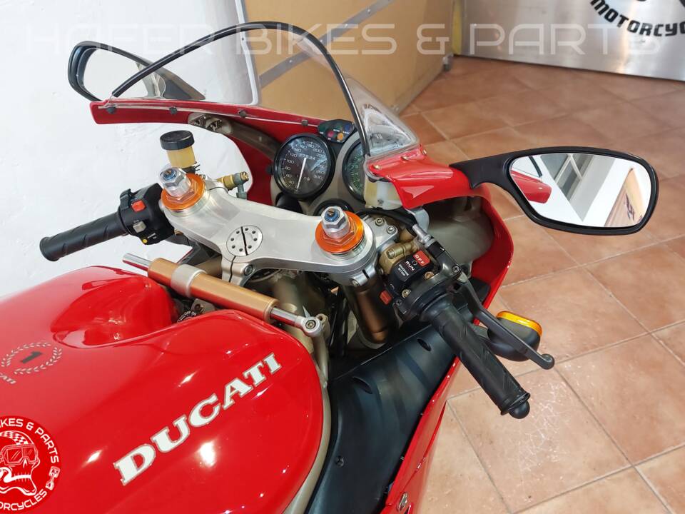Imagen 20/35 de Ducati DUMMY (1996)