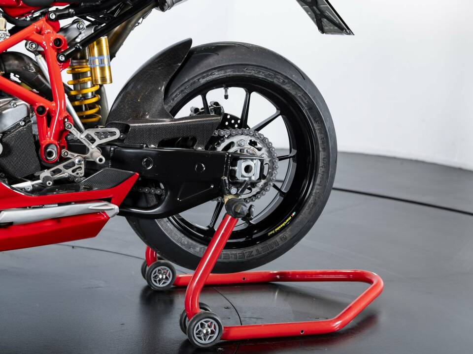 Bild 9/40 von Ducati DUMMY (2004)