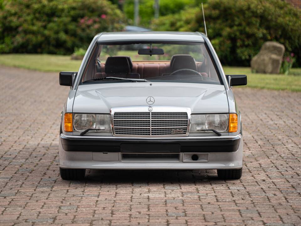Bild 6/62 von Mercedes-Benz 190 E (1983)