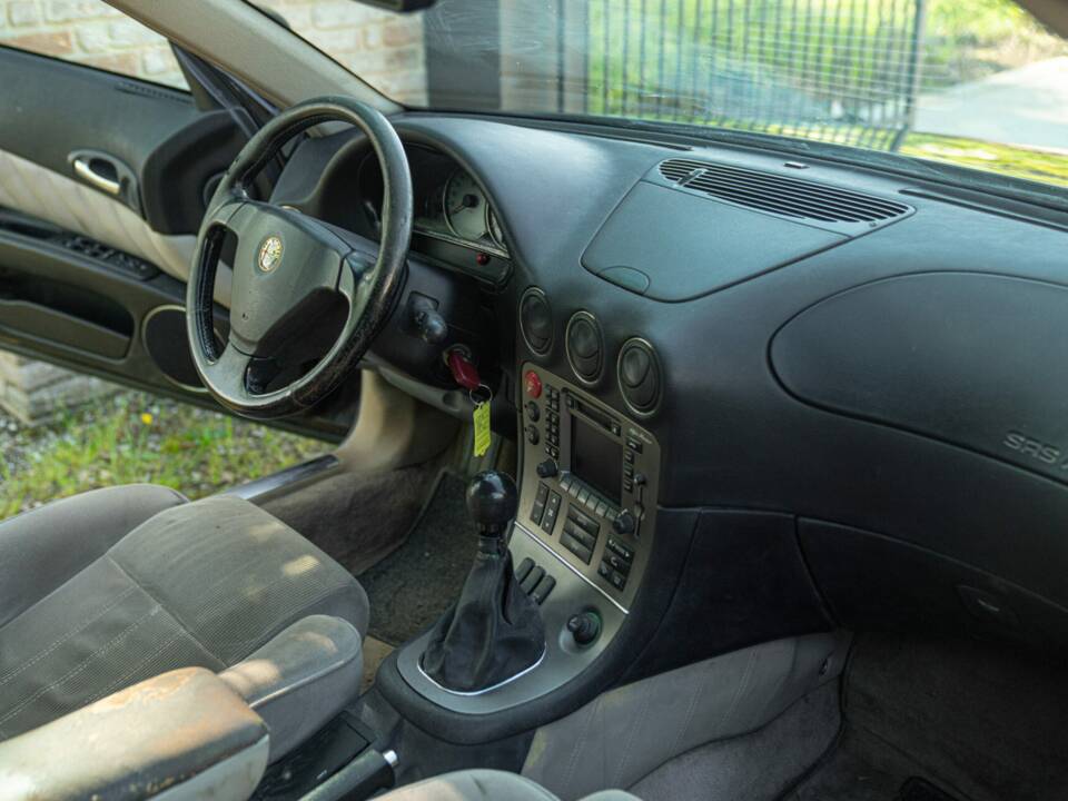 Image 20/47 of Alfa Romeo 166 2.5i V6 24V (2000)