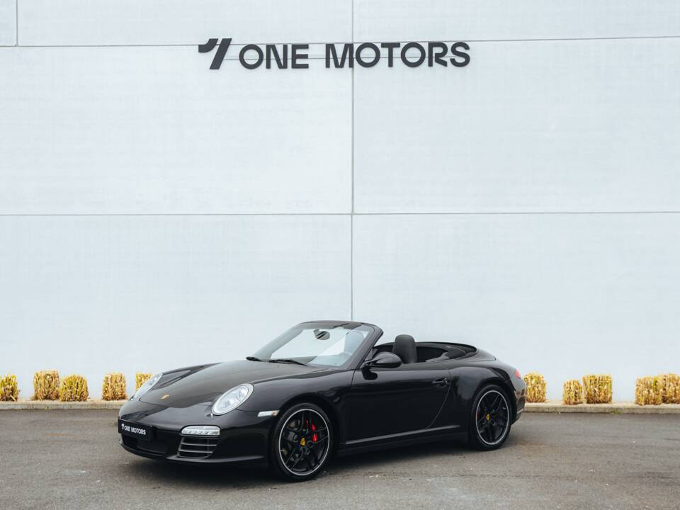 Image 3/27 de Porsche 911 Carrera 4S (2009)
