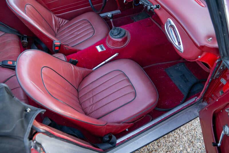 Image 9/50 of Austin-Healey 3000 Mk II (BJ7) (1962)