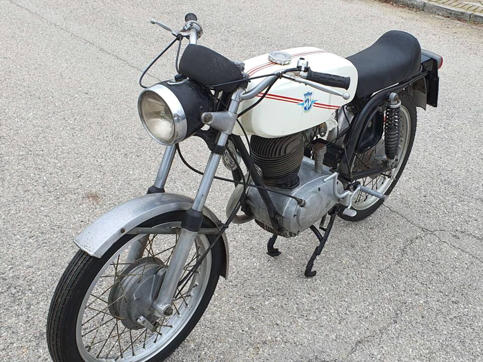 Immagine 6/18 di MV Agusta DUMMY (1971)