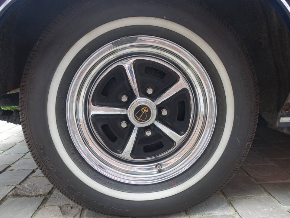 Image 16/28 of Rover 3.5 Litre Coupe (1973)