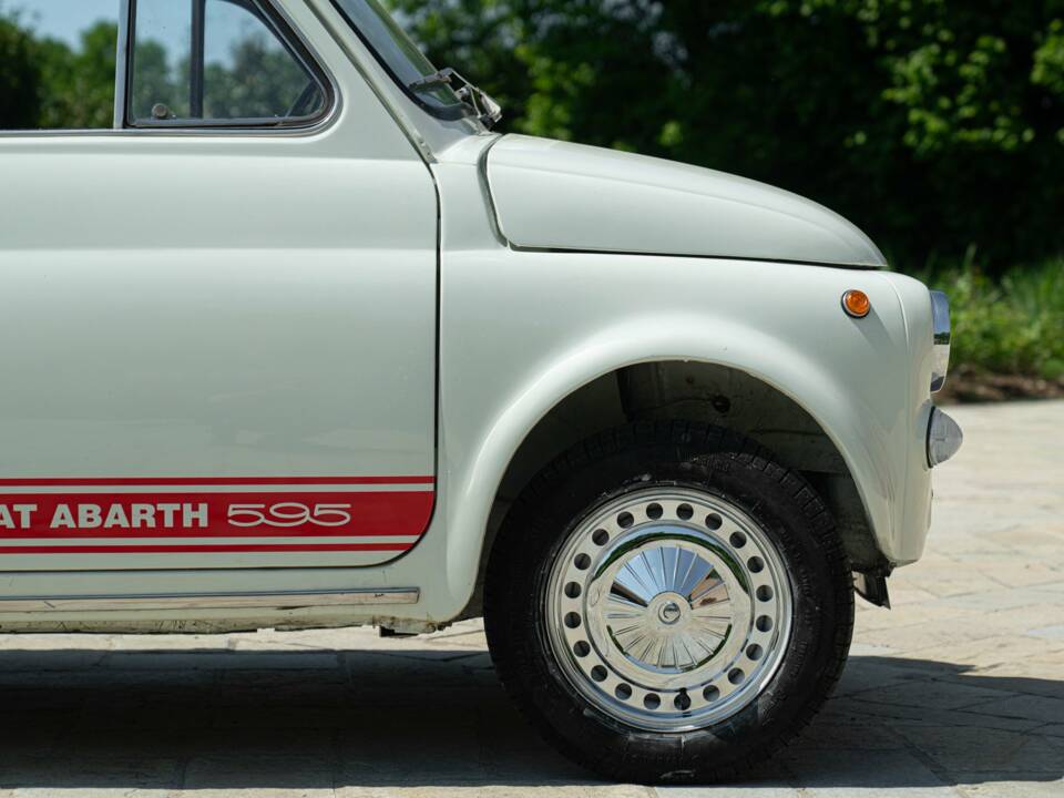 Image 21/50 of Abarth Fiat 595 (1969)