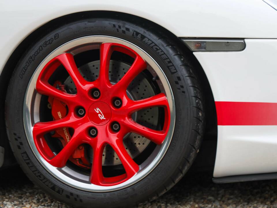 Immagine 19/50 di Porsche 911 GT3 RS (2004)