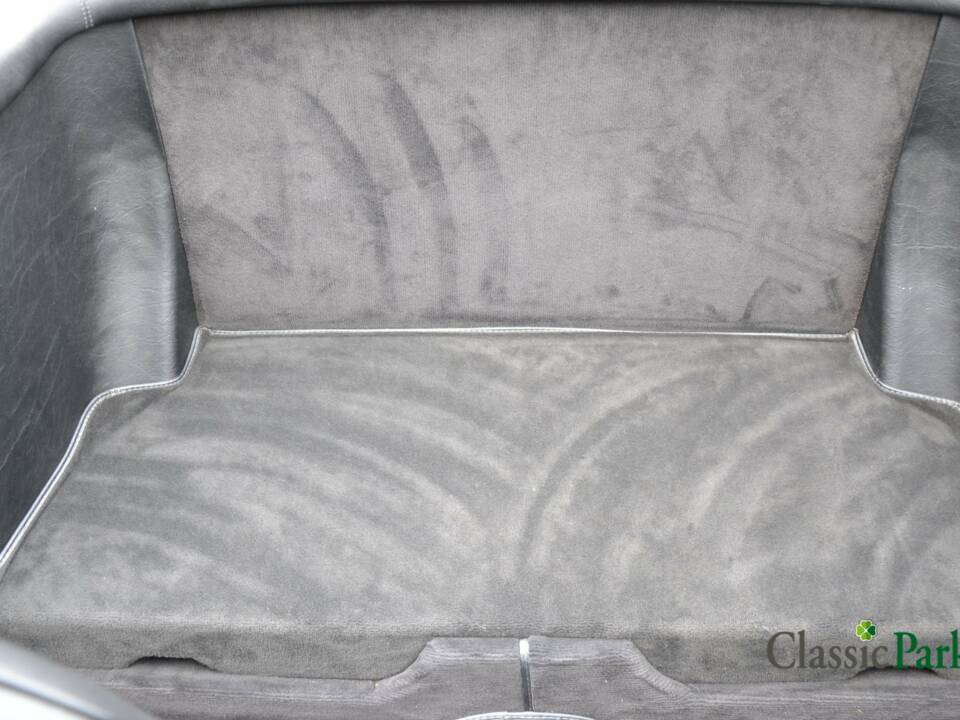 Image 45/50 of Mercedes-Benz 300 SL (1986)