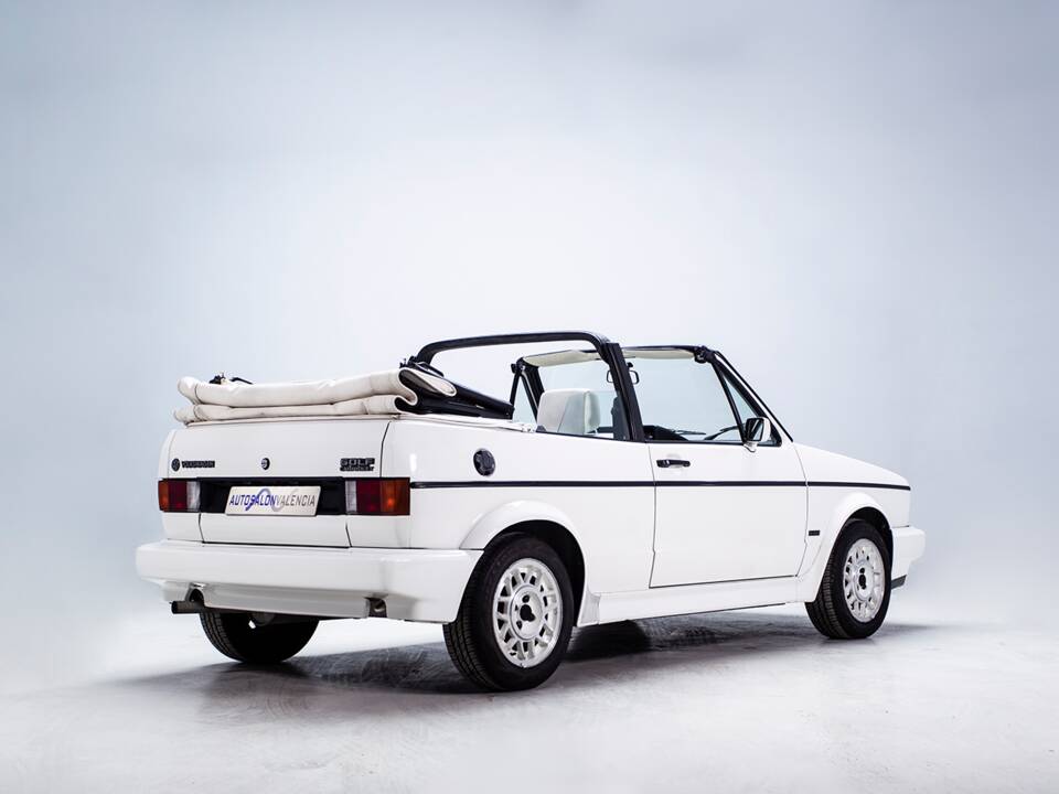 Image 14/37 of Volkswagen Golf Mk I Convertible 1.8 (1990)