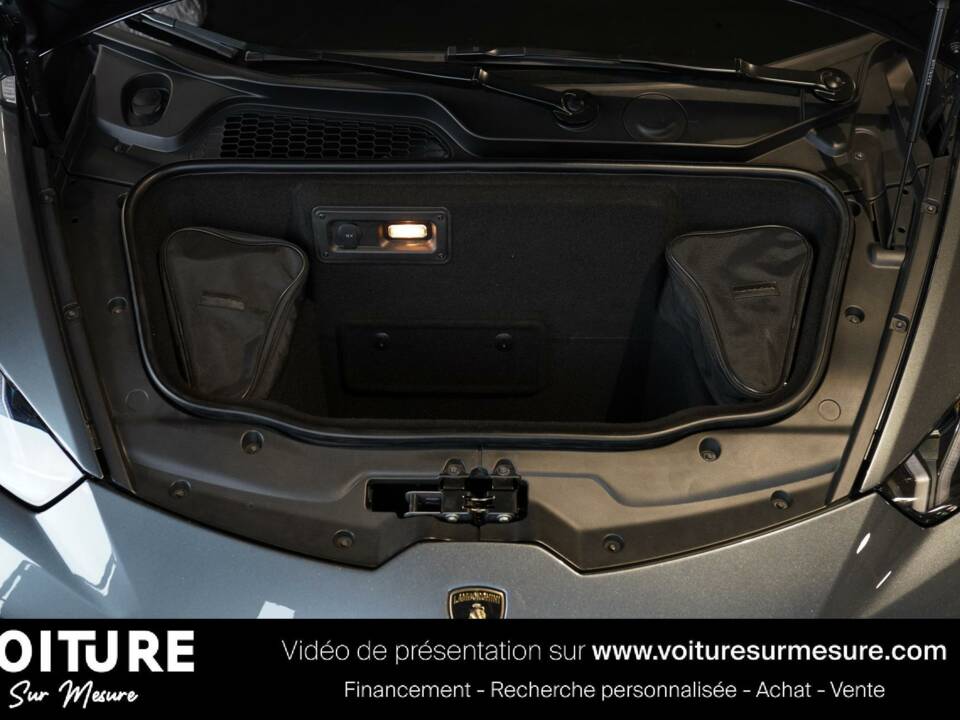 Image 14/44 de Lamborghini Huracán Spyder (2016)