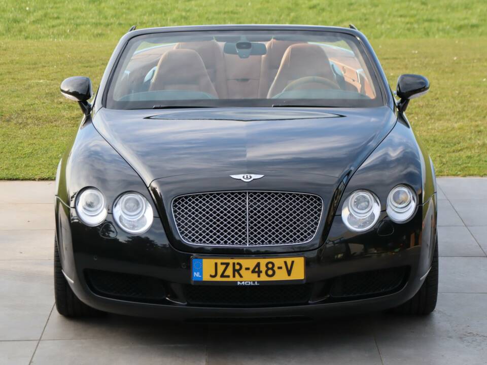Image 29/50 of Bentley Continental GTC (2007)