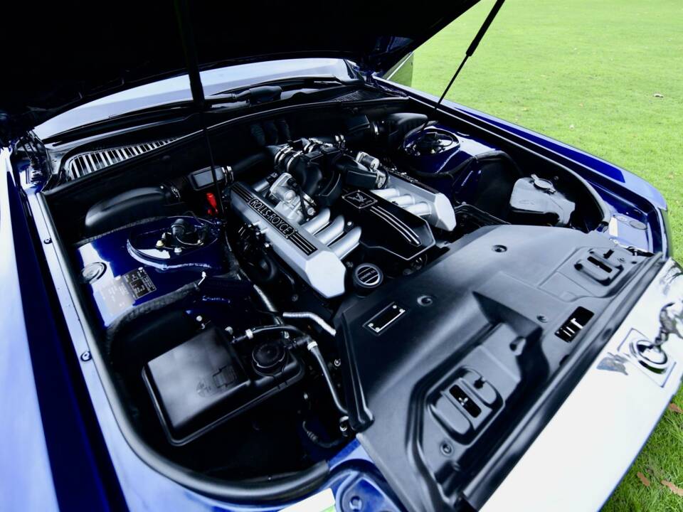 Image 25/50 of Rolls-Royce Phantom VII (2009)