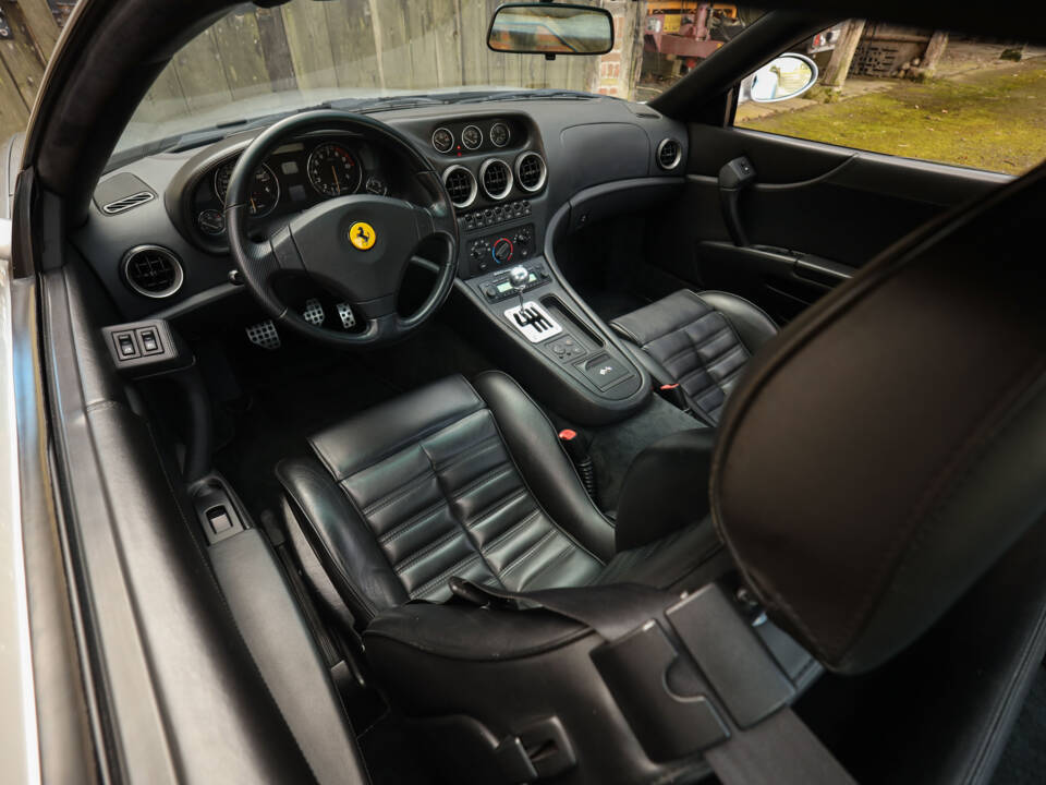 Bild 10/88 von Ferrari 550 Maranello (1999)