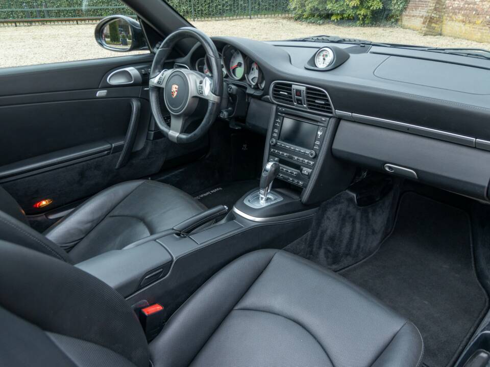 Afbeelding 18/50 van Porsche 911 Targa 4S (2009)