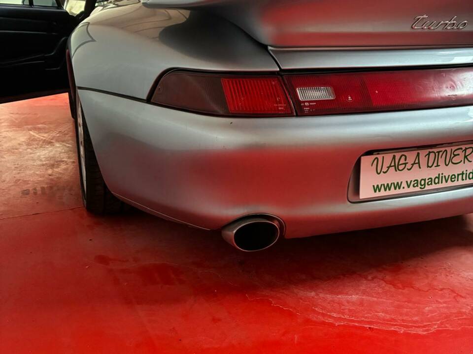 Bild 8/29 von Porsche 911 Turbo (1995)