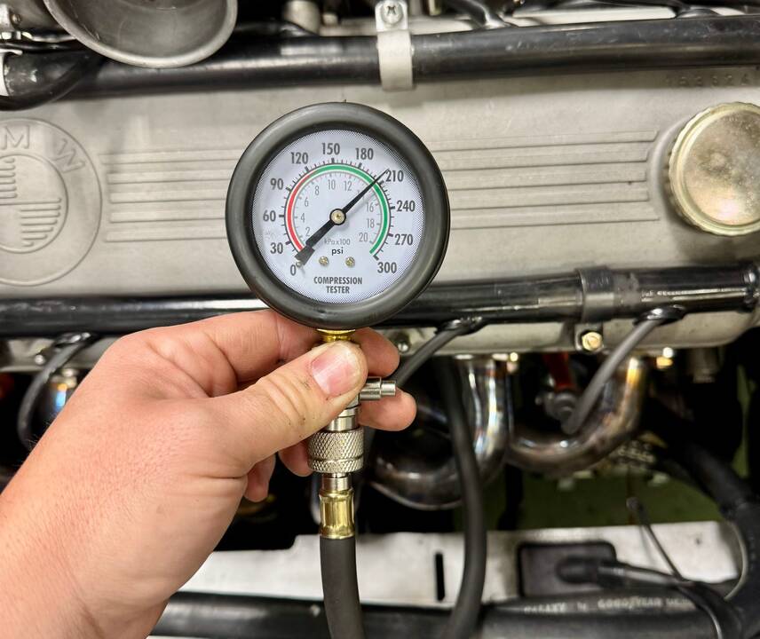 Bild 50/51 von BMW 3,0 CSi (1975)