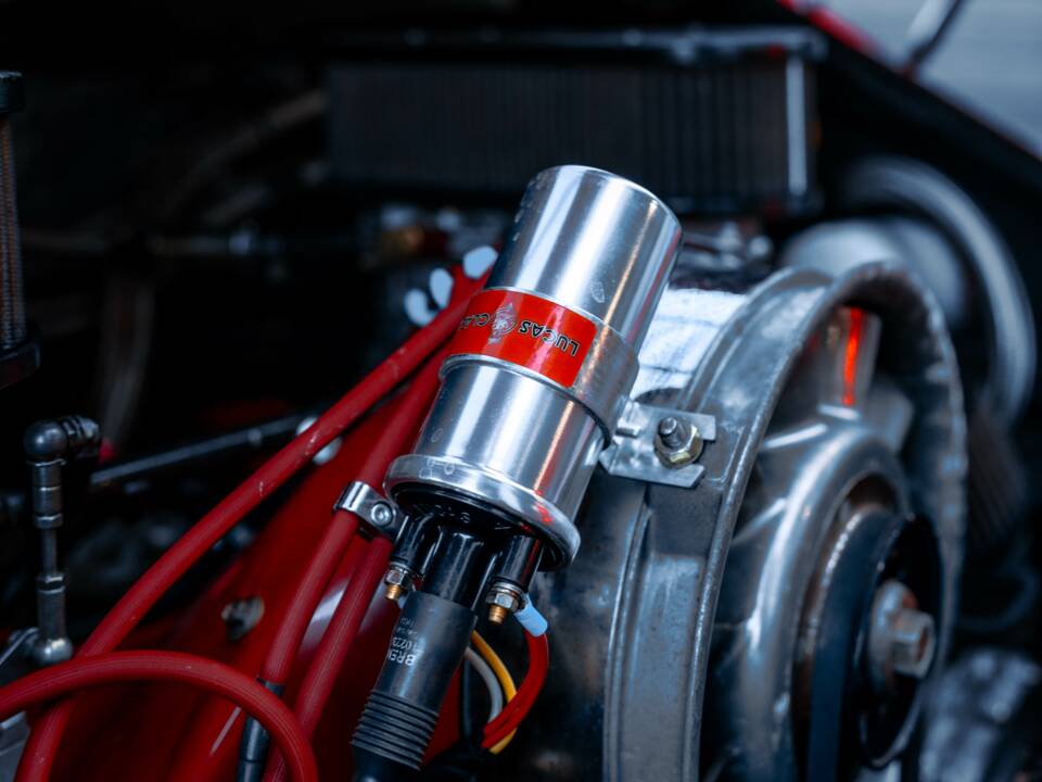 Image 19/23 of Porsche 959 (1966)