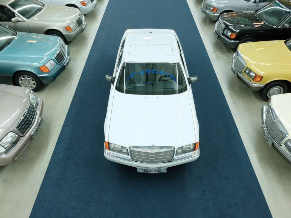 Bild 3/50 von Mercedes-Benz 500 SE (1990)