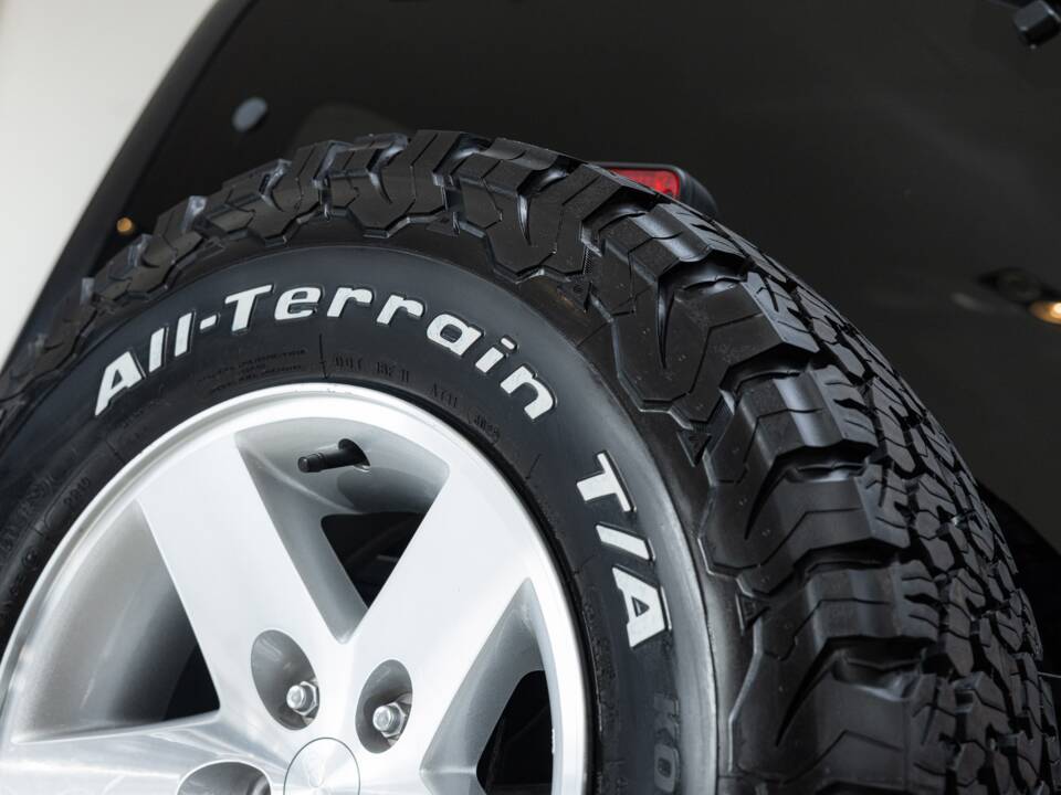 Imagen 23/30 de Jeep Wrangler TJ ESTREMO V8 (2005)