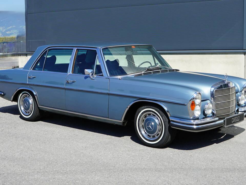 Bild 38/50 von Mercedes-Benz 300 SEL 6.3 (1972)