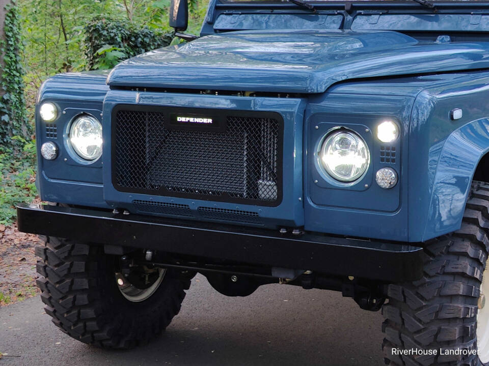 Image 3/35 of Land Rover Defender 130 Double Cab (1993)