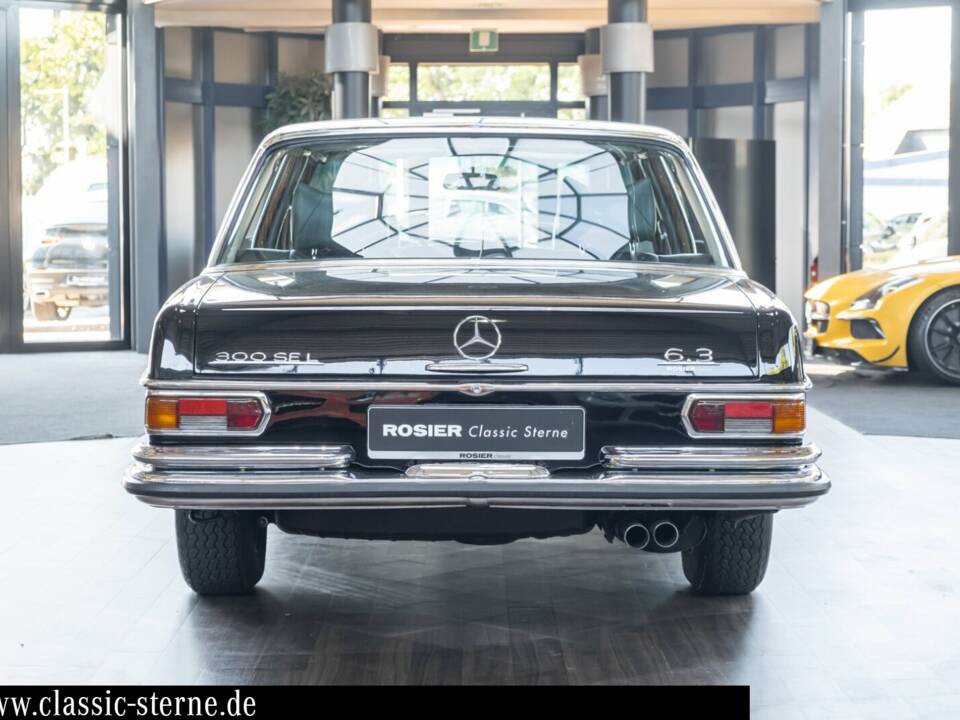 Image 4/15 of Mercedes-Benz 300 SEL 6.3 (1972)