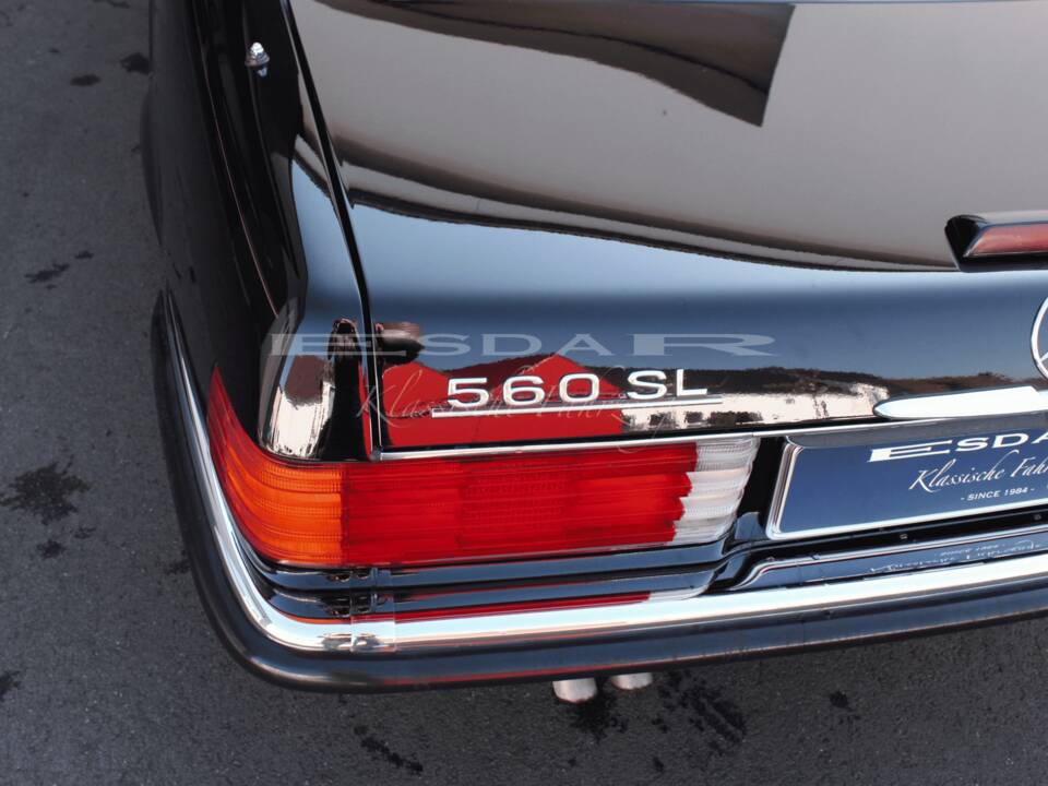 Image 12/23 of Mercedes-Benz 560 SL (1989)
